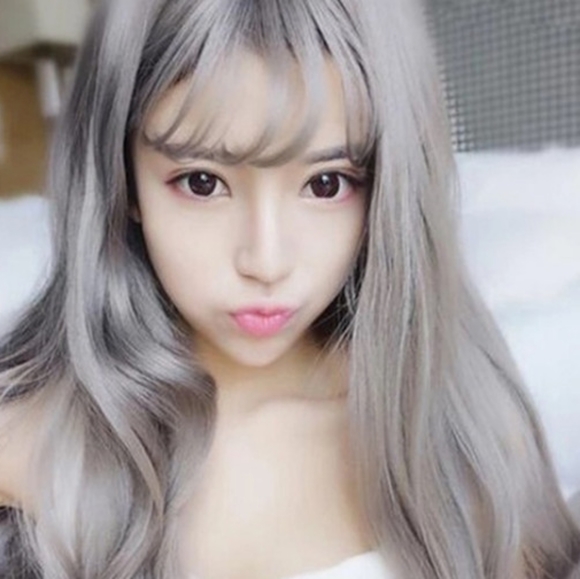 Wavy Fluffy Gray Wig Long Curly  length main image 6
